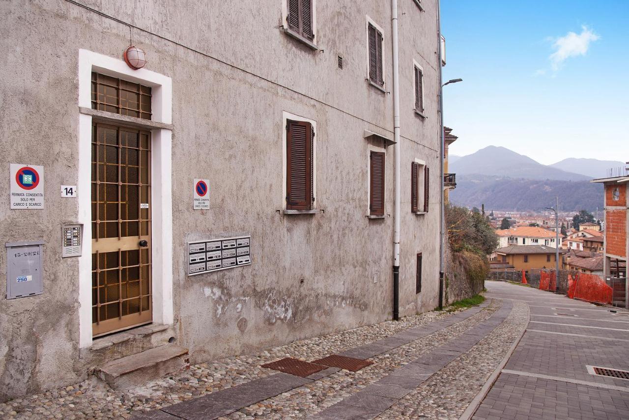 Апартаменти Efihouse Lago Maggiore Луїно Екстер'єр фото